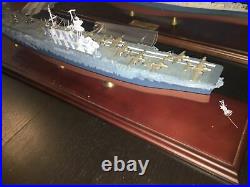 2x WWII Carrier / Battleship USS Hornet CV-8 + USS Missouri BB-63 Model 20