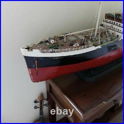 Antique / Vintage Museum Quality Model Ship SHELL OIL TANKER HARVELLA