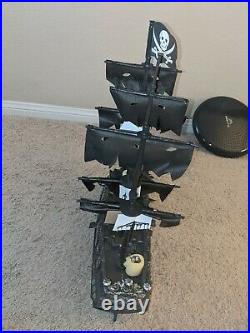 Collectible Black Pearl Pirate Model Ship