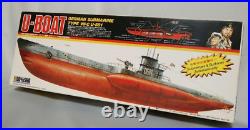 Doyusha U-boat German Submarine Type VII-C-581 1/150 Scale Plastic model
