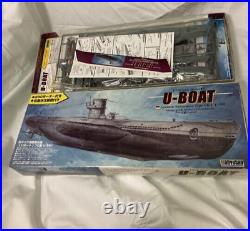 Doyusha U-boat type VIIC U-581 1/150 Scale Plastic model Rare Item