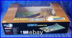 Dragon Higgins LCM(3) Landing Craft US Army withRangers Diorama 1/72 Ship Model