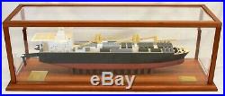 GENERAL DYNAMICS 23 Maritime Prepositioning Replica Ship Model Case QUINCY MA