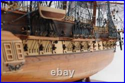 Historical USS Constitution Old Ironside Ship Model 38 With Floor Display Case