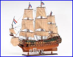 Model Ship Friesland Boats Sailing Western Red Cedar Wood Base 100% Linen