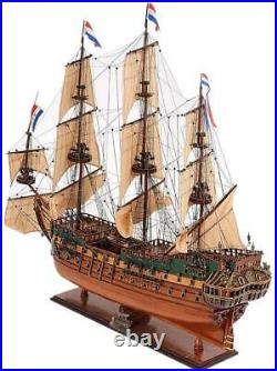 Model Ship Traditional Antique Friesland Boats Sailing Wood Linen Metal Bas