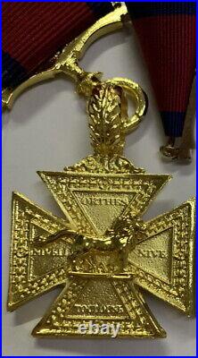 Napoleonic War Army Gold Cross Medal Wellington Napoleon Battle Waterloo Sea HMS