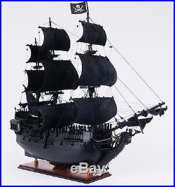 Old Modern Handicrafts Black Pearl Pirate Model Ship Medium L60