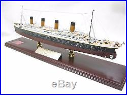 RMS Titanic Model Ship Desk Display Wood 1/350 White Star Ocean Liner ES Cruise