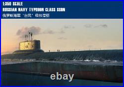 RUSSIAN NAVY TYPHOON CLASS SSBN 1/350 ship Hobbyboss model kit 83532