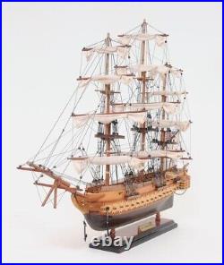 Small Model Ship USS Constitution OM-216