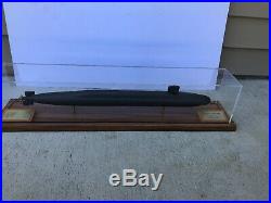 TRIDENT SUBMARINE GENERAL DYNAMICS MODEL bronze 30 inches display case