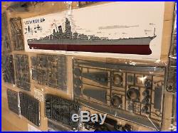 Tamiya 1/350 No. 25 Japan Navy Battleship Yamato 78025 with Wooden Deck Sheet