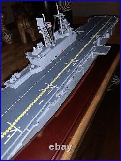 U. S Navy Aircrat Carrier Wasp Class Wood 29 Model Ship Assembled 1/350