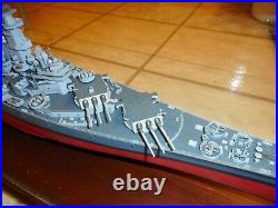 U. S. S Battleship Bb-63 Missouri Model Boat Finished With Glass Case