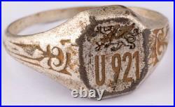 U921 Griffin U-boat WW2 German ring naval submarine U-Boot Kriegsmarine Navy WWI