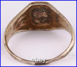 U921 Griffin U-boat WW2 German ring naval submarine U-Boot Kriegsmarine Navy WWI