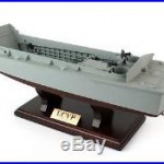 US Navy LCVP Landing Craft Vehicle Personnel Desk Display 1/24 WW2 Boat Model