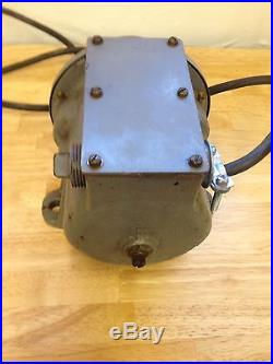 US Navy WWII Submarine Dive Horn Alarm Klaxon H-6540 Type H9 Federal Electric