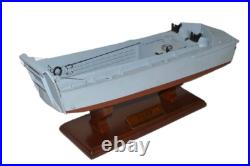 USN LCVP Higgins Boat D-Day Landing Craft Ramp Opens Desk Top 1/24 WW2 SC Model