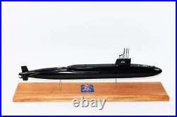 USS James K. Polk SSBN-645 Submarine Model (Black Hull), Scale
