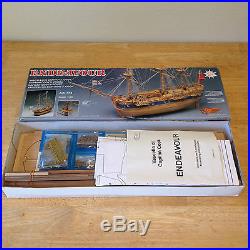 Vintage New Mantua 774 Model Italy ENDEAVOUR Ship 1 60 Scale in Box