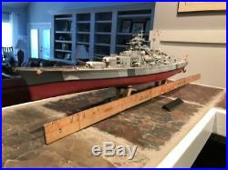 Ww2 model ships DKM BIZMARCK, 1/350 scale by Tamiya, pls read description belo